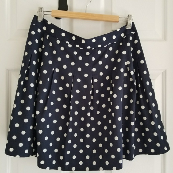 J. Crew Dresses & Skirts - HP!! J.CREW Factory Navy Dot Pleated Skirt Sz 8